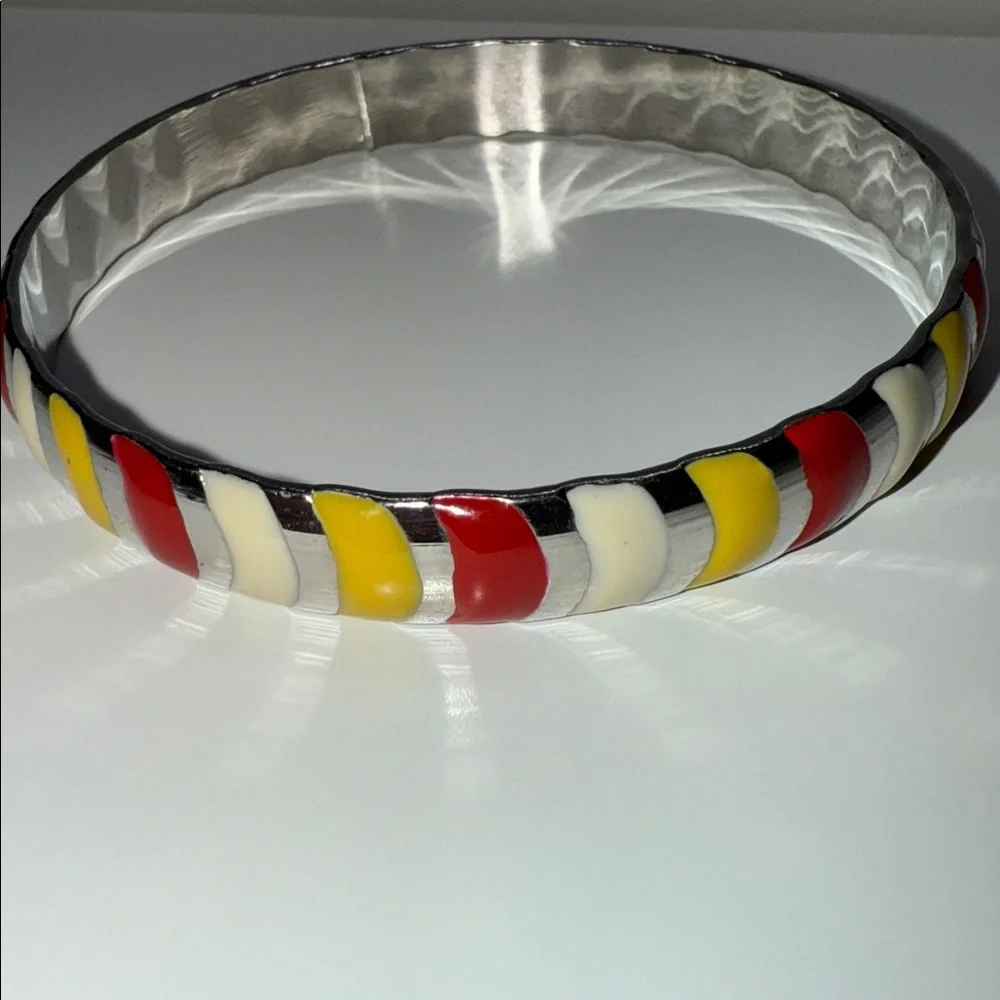 Vintage striped enamel Colorful Silvertone Bangle Bracelet yellow red cream
